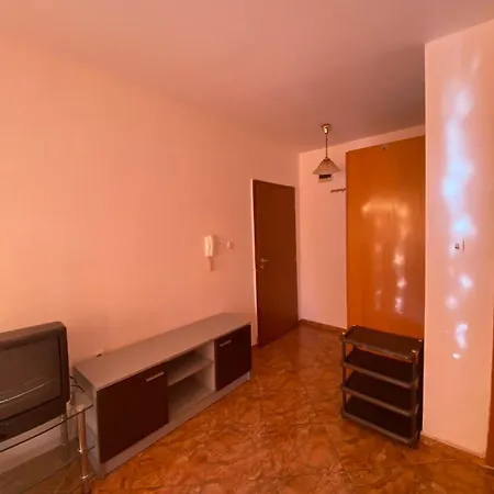 Apartment & Perla