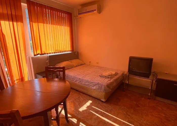 & Perla Apartment Sunny Beach